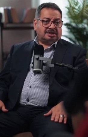 مدحت الفيومي مدحت الفيومي
